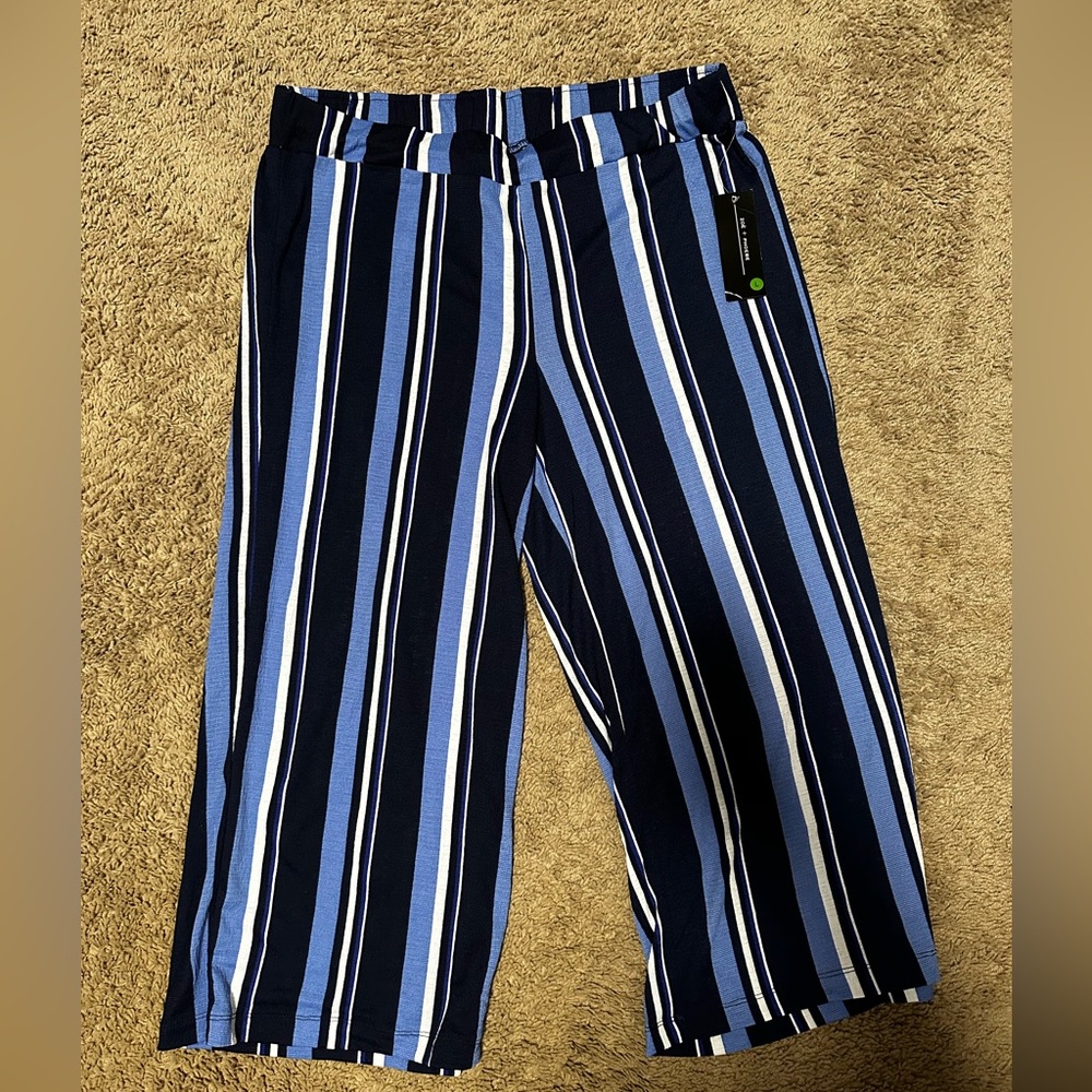 Capri dress pants